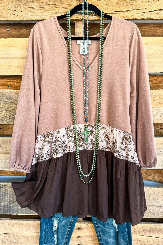 All In Love Tunic - Taupe/Pink