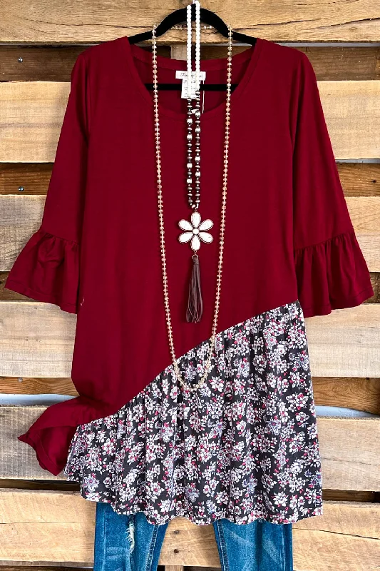 Energetic Bloom Tunic - Crimson